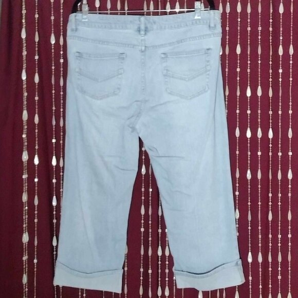 Size 13/14- Vintage Route66 Cuffed Capri Light Blue Jeans - Picture 3 of 7